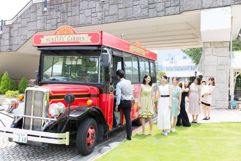 ホテルの送迎バス